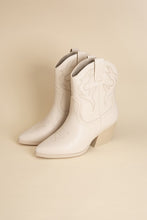 Load image into Gallery viewer, BLAZING-S WESTERN BOOTS
