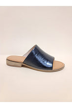 Load image into Gallery viewer, LEVI-SLIDE SANDALS
