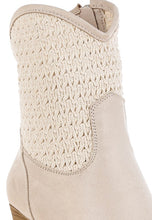Load image into Gallery viewer, Bimmy Woven Pointy Western Boots