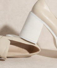 Load image into Gallery viewer, Hannah Platform Penny Loafers
