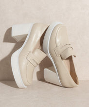 Load image into Gallery viewer, Hannah Platform Penny Loafers