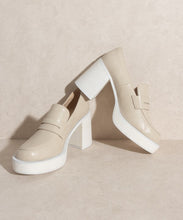 Load image into Gallery viewer, Hannah Platform Penny Loafers