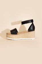 Load image into Gallery viewer, TRUCKIN-S Platform Sandals