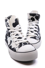 Load image into Gallery viewer, Canvas High Top Sneaker