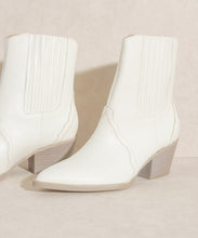Load image into Gallery viewer, Dawn Western Bootie