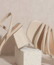 Load image into Gallery viewer, ASHLEY Wooden Heel Sandal