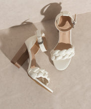 Load image into Gallery viewer, DALEYZA Heel
