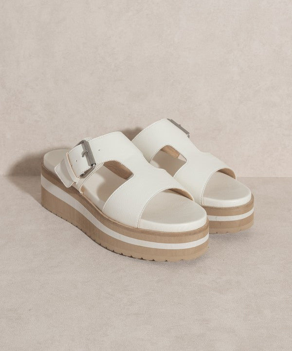 ELLIE Staple Sandal