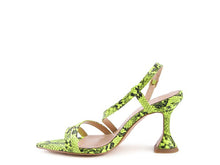 Load image into Gallery viewer, CHERRY TART Sandals