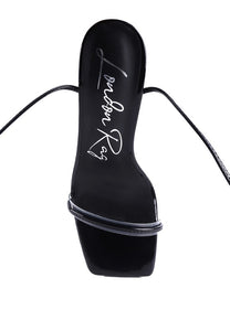 BITEN BERRY LACE UP SANDAL