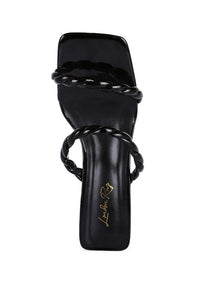 INAMORATA Braided Sandals