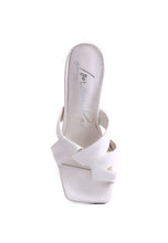 Load image into Gallery viewer, SNATCHED Sandals