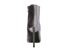 Load image into Gallery viewer, BORNSTA Velvet Boots
