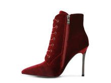 Load image into Gallery viewer, BORNSTA Velvet Boots