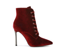 Load image into Gallery viewer, BORNSTA Velvet Boots