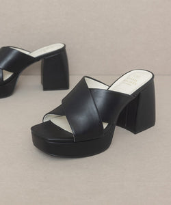 CARMEN Chunky Mule