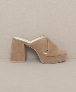 CARMEN Chunky Mule