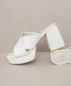 CARMEN Chunky Mule