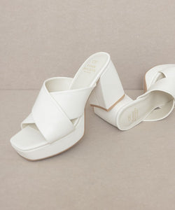 CARMEN Chunky Mule