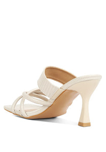 CHIRI Criss Cross Sandal