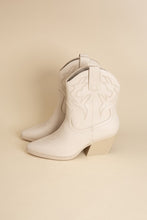 Load image into Gallery viewer, BLAZING-S WESTERN BOOTS