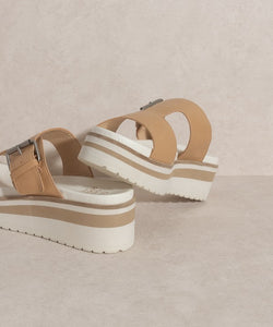 ELLIE Staple Sandal