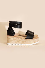 Load image into Gallery viewer, TRUCKIN-S Platform Sandals
