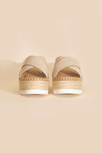 Load image into Gallery viewer, Height-S-Raffia Platform slides