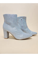Load image into Gallery viewer, ICEBERG-12-RHINESTONE CASUAL BOOTS