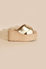 Load image into Gallery viewer, Partner-s Raffia Platform slides