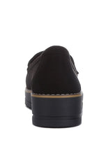 Load image into Gallery viewer, Daiki Platform Lug Sole Tassel Loafers