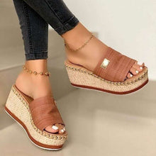 Load image into Gallery viewer, COMFORT ME Sandal