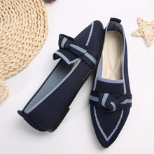 Load image into Gallery viewer, Bow Trim Loafers