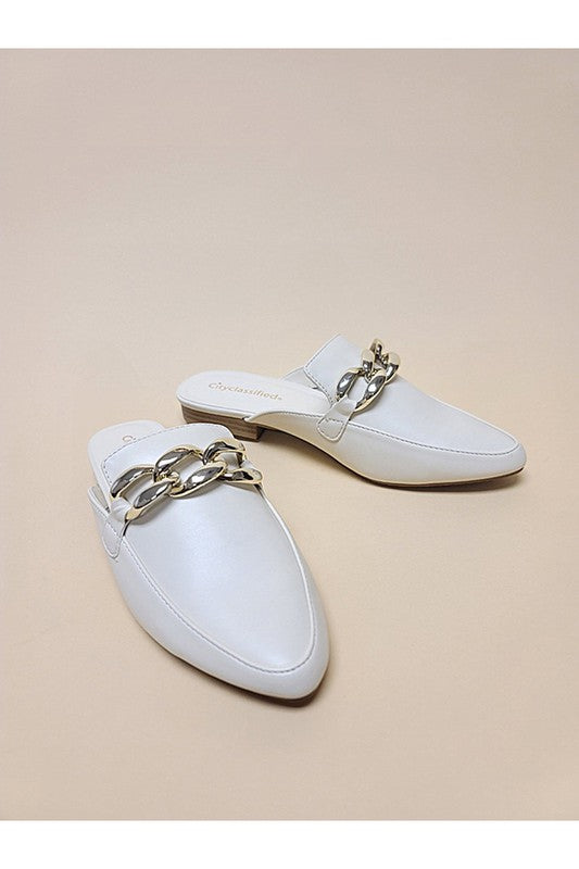 By-Time Flat Shoes