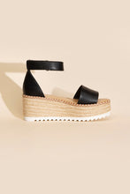 Load image into Gallery viewer, TRUCKIN-S Platform Sandals