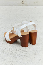 Load image into Gallery viewer, DDK Strap Heels