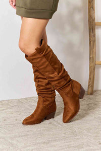 East Lion Block Heel Boots