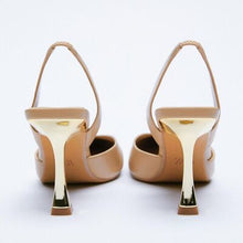 Load image into Gallery viewer, GOLDEN Heel Pump