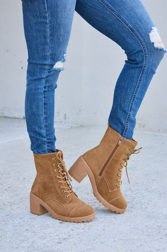 Forever Linked Up Boots